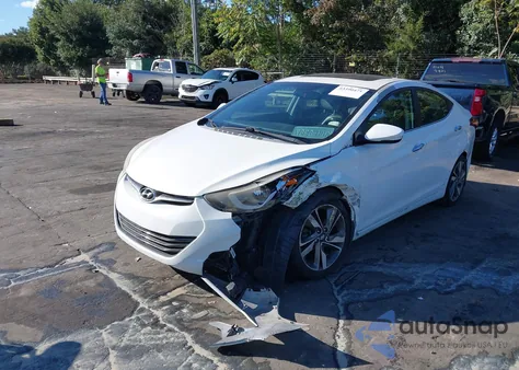 2015 Hyundai Elantra Limited z USA, uszkodzony, nr VIN 5NPDH4AE6FH598151